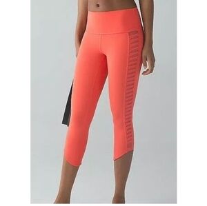Lululemon Sunshine Salutation Crop  Leggings CAPE ORANGE Side Mesh Panels Size 8